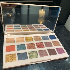 BRAND NEW NEVER USED Ciate The Editor Palette